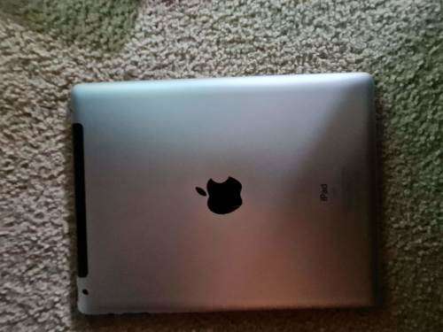 IPAD 2 SECONDHAND